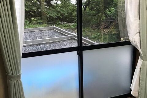 窓ガラスフィルム