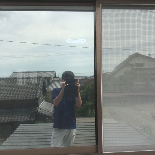 窓ガラスフィルム