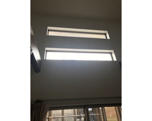 窓ガラスフィルム