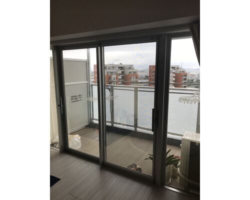 福岡市東区香椎浜　窓ガラスフィルム