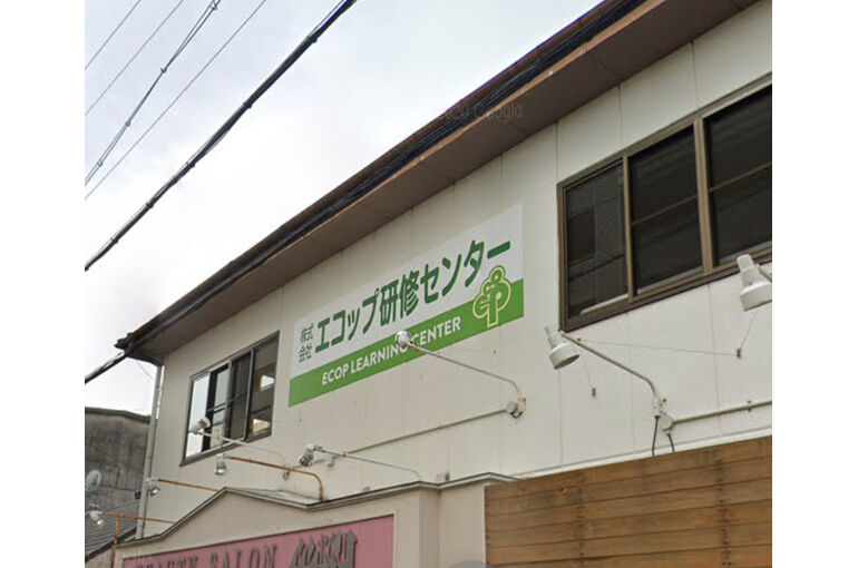 窓ガラスフィルム