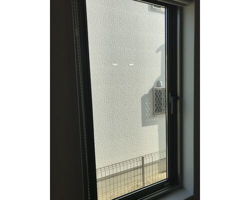 窓ガラスフィルム