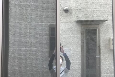 窓ガラスフィルム
