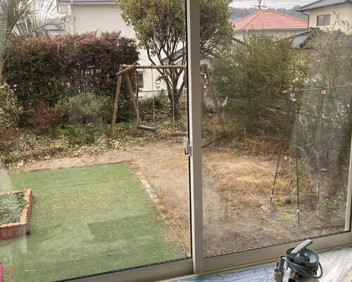 窓ガラスフィルム