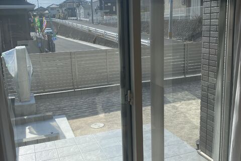 窓ガラスフィルム施工後