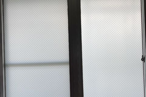 窓ガラスフィルム